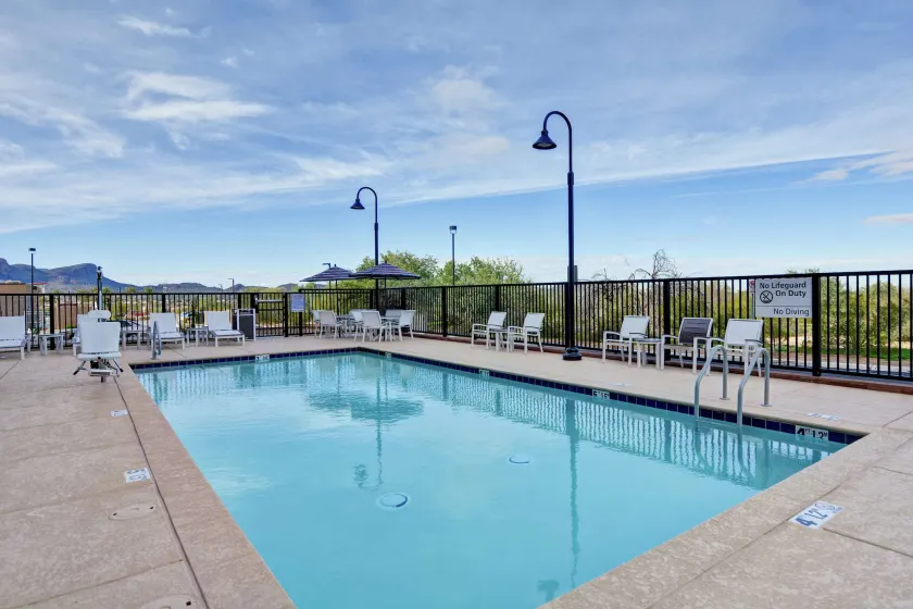 Hampton Inn & Suites Tucson Marana - Image 1