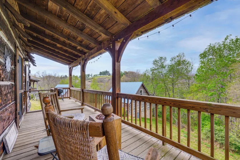 2 Mi to Blue Ridge Pkwy! Mtn Escape w/ Fireplace - Image 1