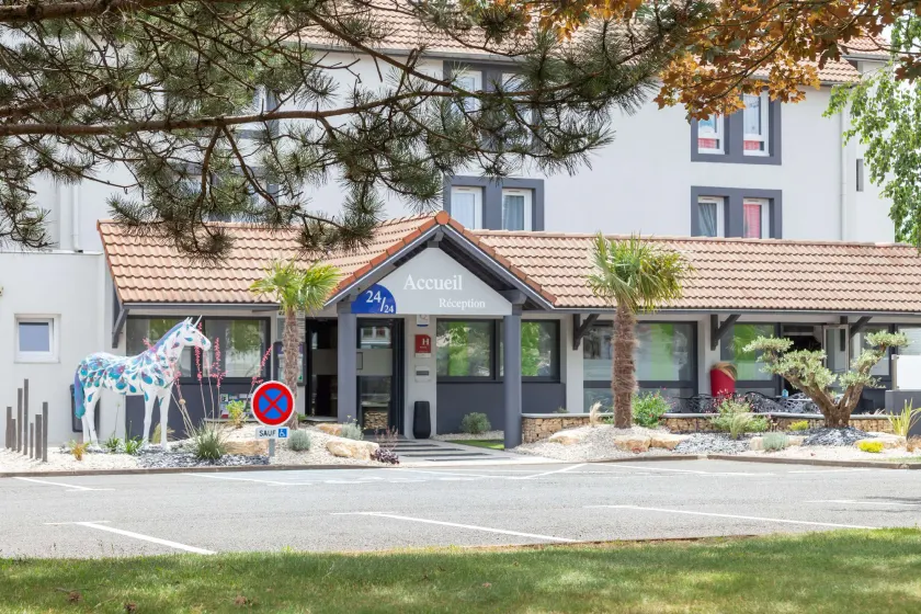 Hôtel Kyriad Niort - Image 1