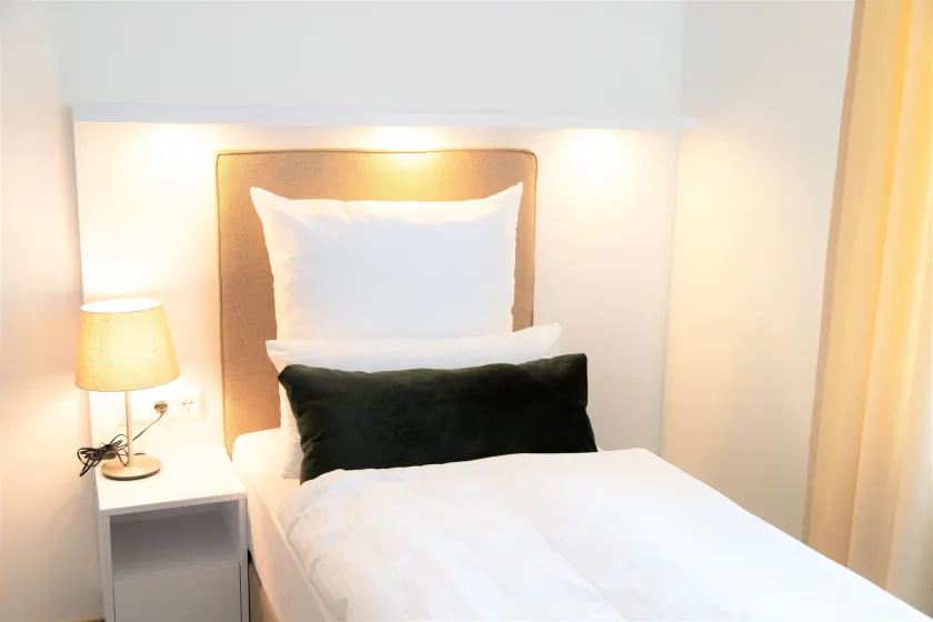 Amplidi Hotel Hannover - Image 1