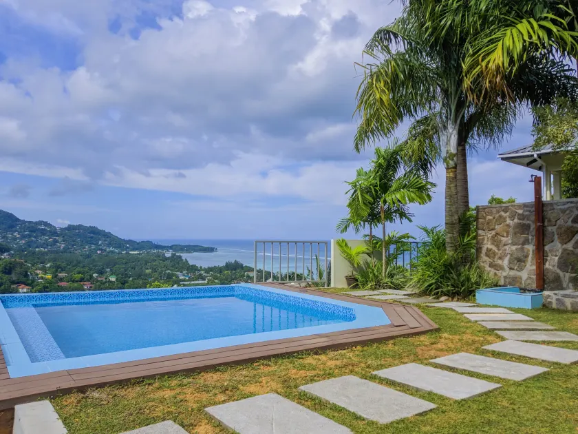 East View Self Catering - Image 1