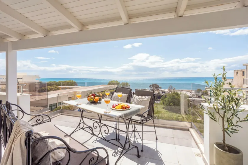 Coral Apts - Hotelia Hospitality Group - Image 1