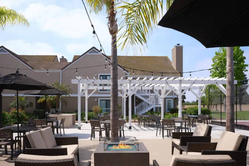 Residence Inn Costa Mesa Newport Beach - Image 1