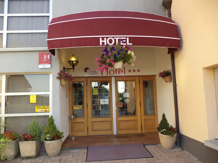 Hotel Au Logis Des Ours - Image 1