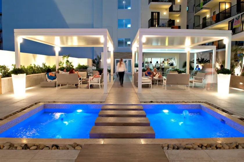 Santana Hotel & SPA - Image 1