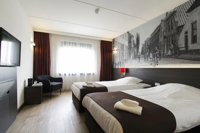 Bastion Hotel Zoetermeer - Image 1
