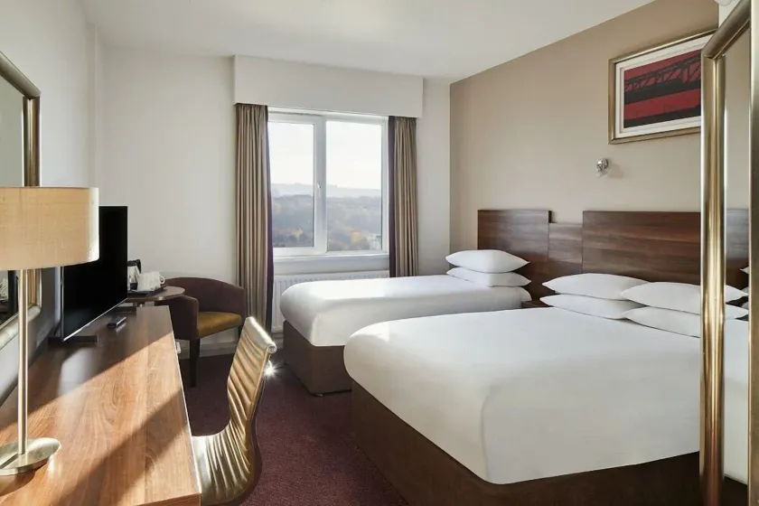 Leonardo Hotel Newcastle - Image 1