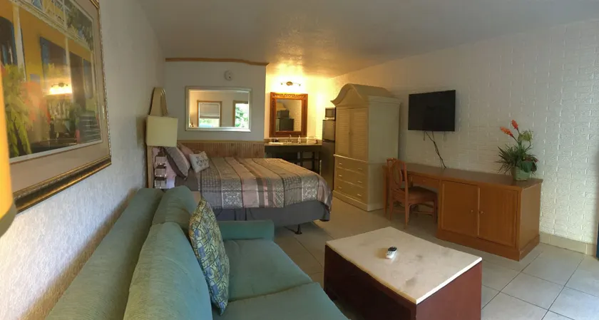 Extended Stay Brunswick - Image 1