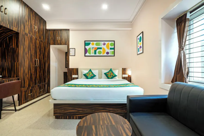 Treebo Sri Krishna Palace - Image 1