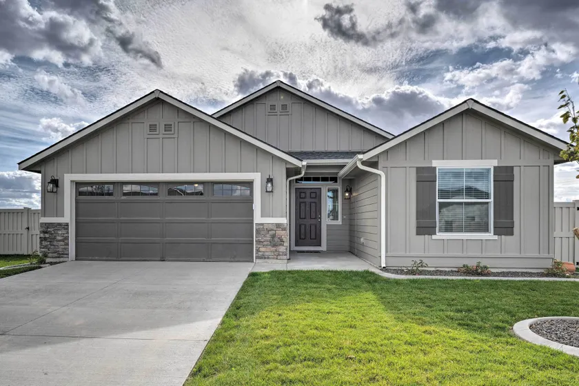 Modern Caldwell House w/ Yard & Furnished Patio! - Image 1