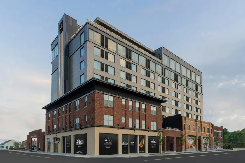 AC Hotel by Marriott Columbus Downtown - Image 1