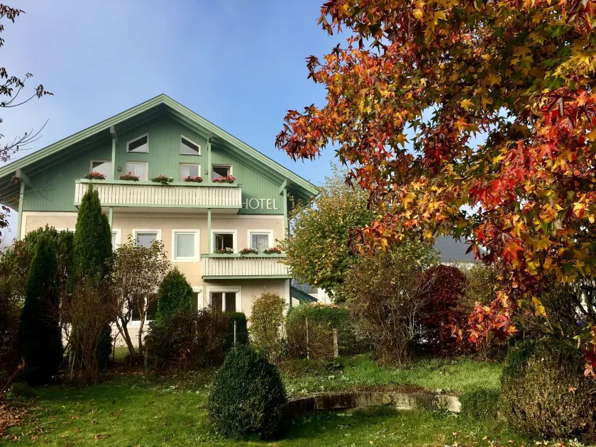 Gartenhotel Salzach - Image 1