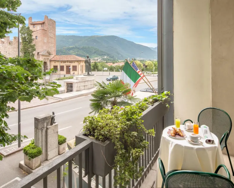 Bonotto Hotel Belvedere - Image 1