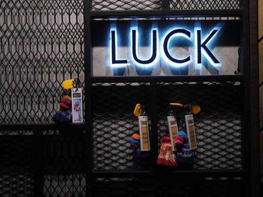 Luck Esan Loft - Image 1