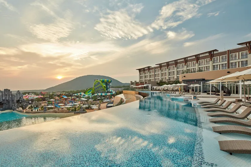 Shinhwa Jeju Shinhwa World Hotels - Image 1