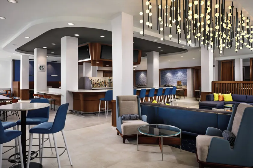 Courtyard by Marriott San Diego Mission Valley/Hotel Circle - Image 1