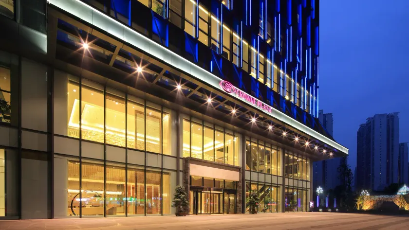 Crowne Plaza Yibin by IHG - Image 1