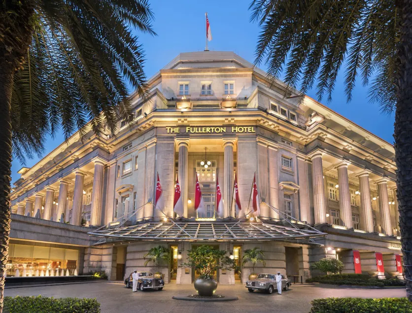 The Fullerton Hotel Singapore - Image 1