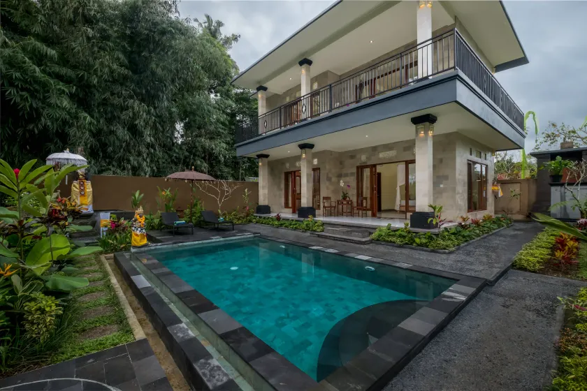 Puri Astina Villa - Image 1