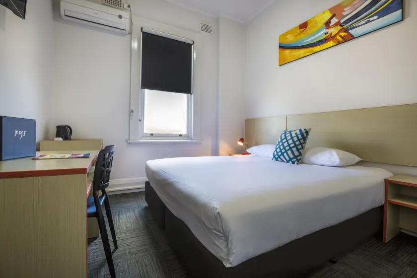 Melton Hotel Auburn - Image 1