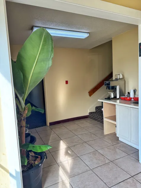 Lake Tree Inn & Suites - Réception