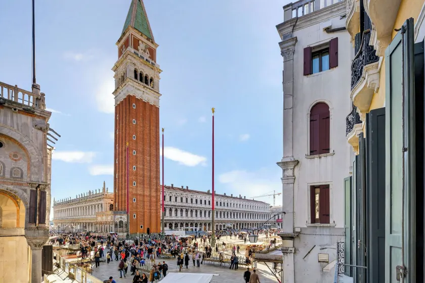 Bellevue Luxury Rooms - San Marco Luxury - Image 1