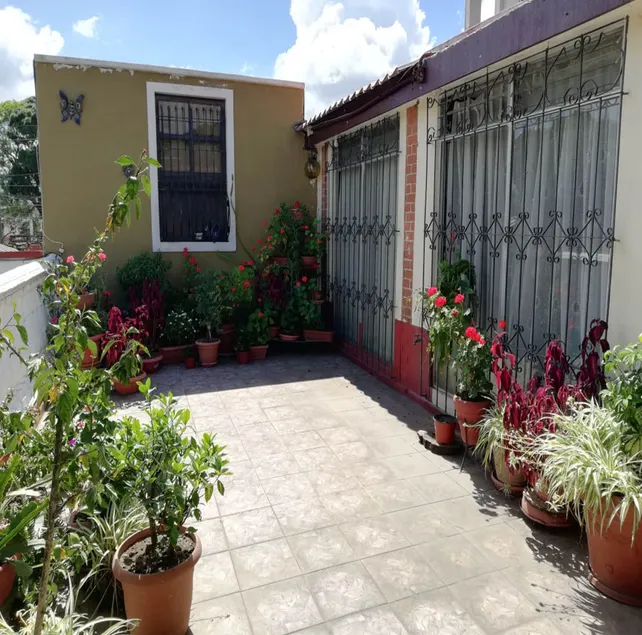 Mariana's Petit Hotel - Image 1