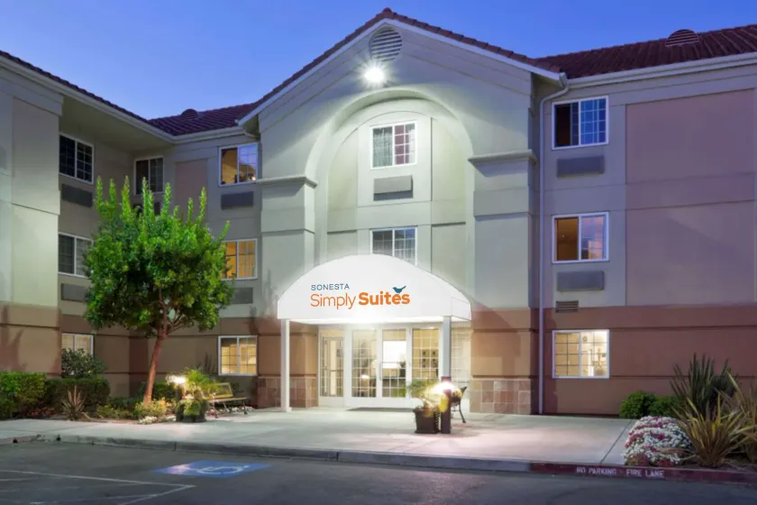 Sonesta Simply Suites Silicon Valley Santa Clara - Image 1