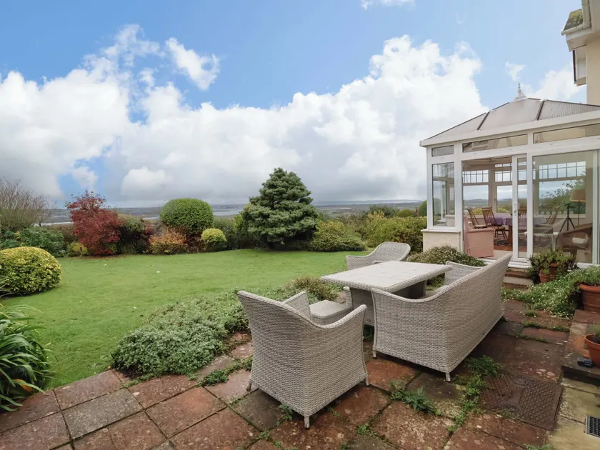 Heanton Lodge - Image 1