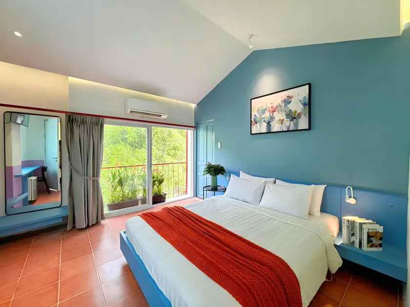 Joi Home Beachfront - Image 1