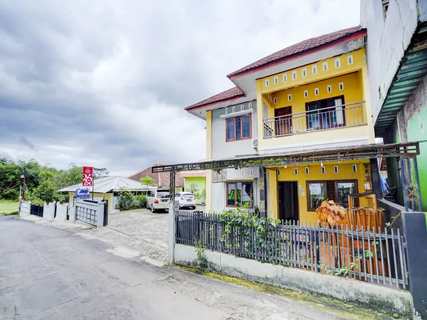 Hotel O Wisma Al-fahmi Syariah - Image 1