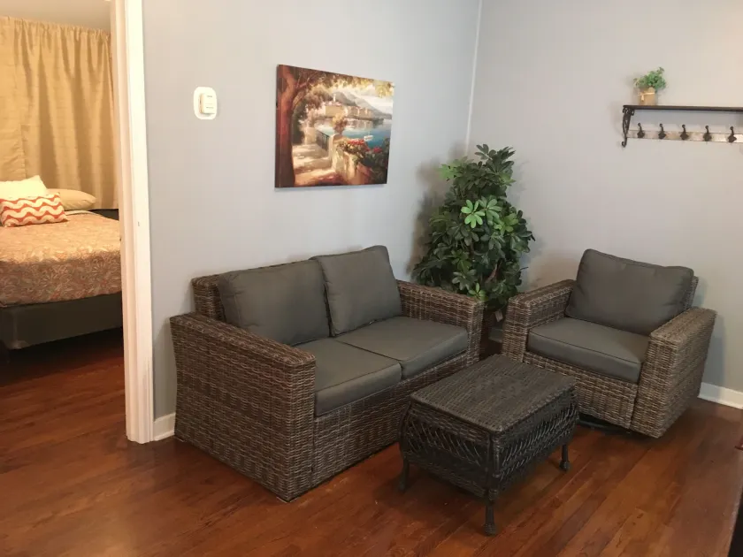 Riverdale Inn - Image 1
