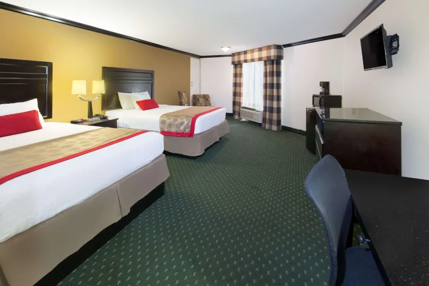 Ramada by Wyndham Ontario Airport & Convention Center - Image 1
