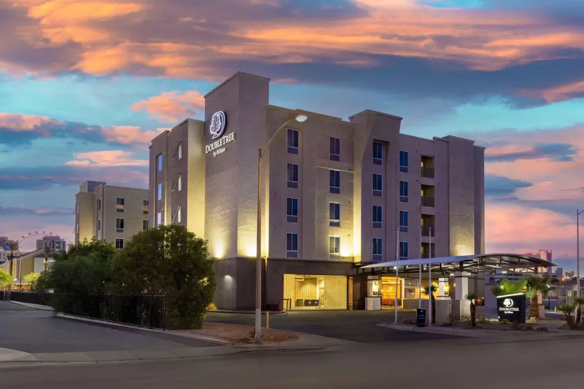 DoubleTree by Hilton Las Vegas East Flamingo - Image 1