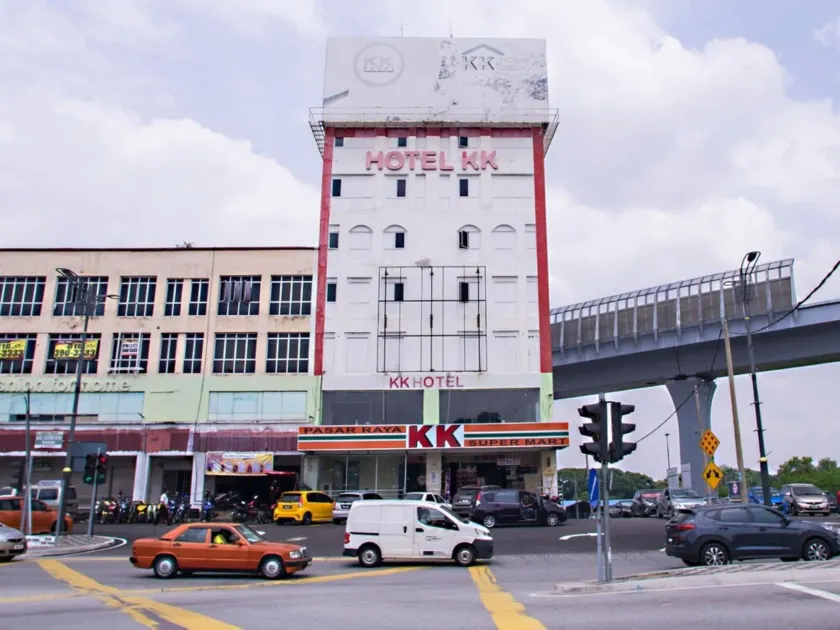 Swing & Pillows - Kajang, Selangor - Image 1