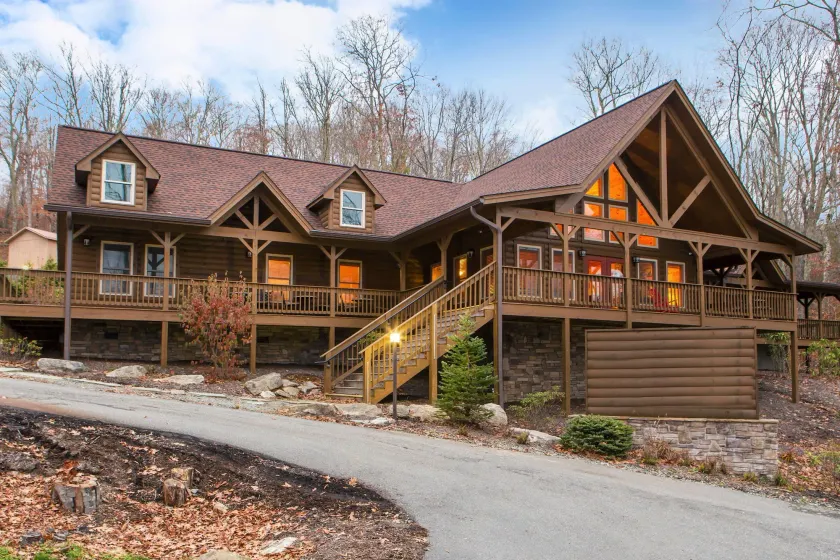 Bluegreen Vacations Blue Ridge Village, an Ascend Collection Resort - Image 1