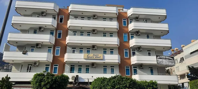 Ases Apart Hotel - Image 1