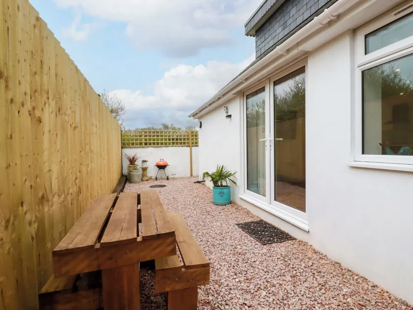 Beagle Cottage - Image 1