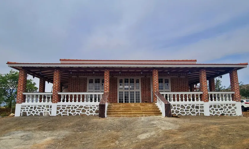 The Windsor Villa - Image 1