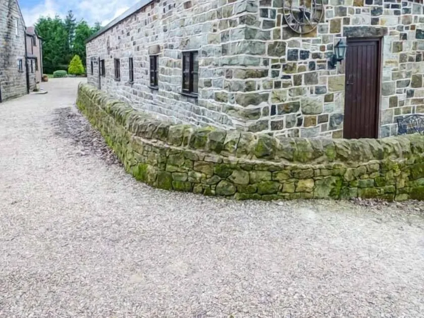 Moorlands Farm Cottage - Image 1