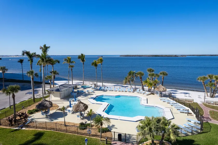 Resort Harbour Properties - Fort Myers / Sanibel Gateway - Image 1