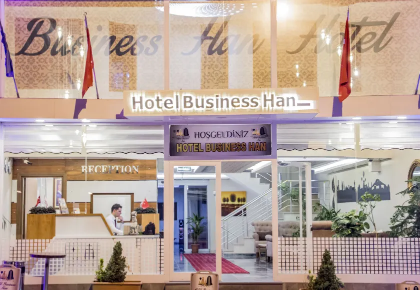 Business Han Hotel - Image 1