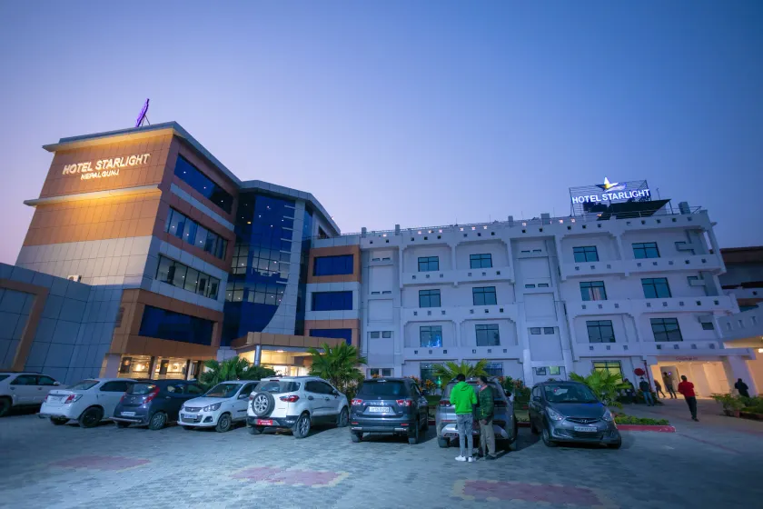 Hotel Starlight - Image 1
