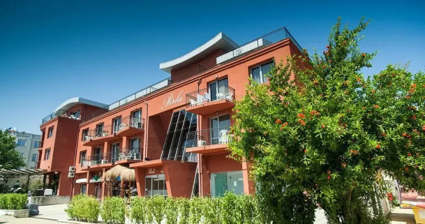 Red Hotel - Lozenetz - Image 1