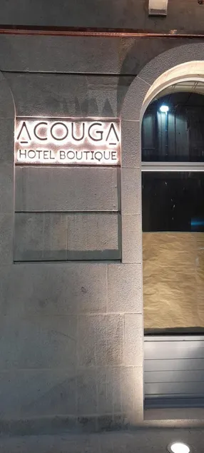 ACOUGA Hotel Boutique - Image 1