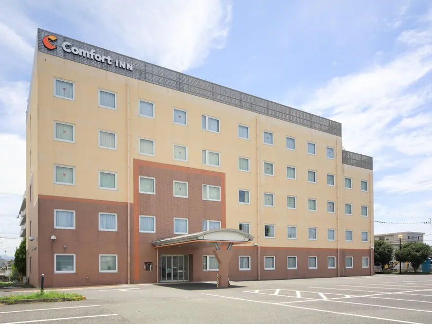 Comfort Inn Kumamoto Miyukifueda - Image 1