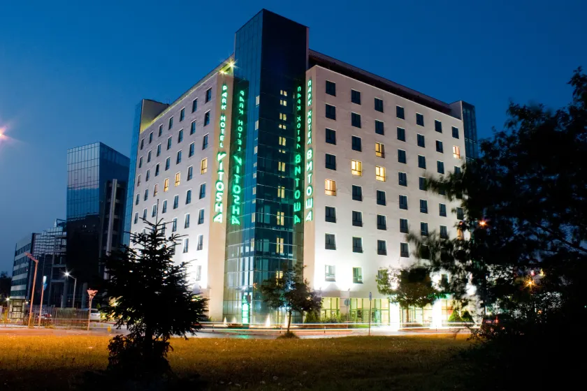 Vitosha Park Hotel - Free Pool & Gym - Image 1