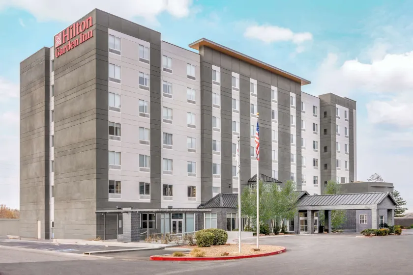 Hilton Garden Inn Albuquerque Uptown - Image 1