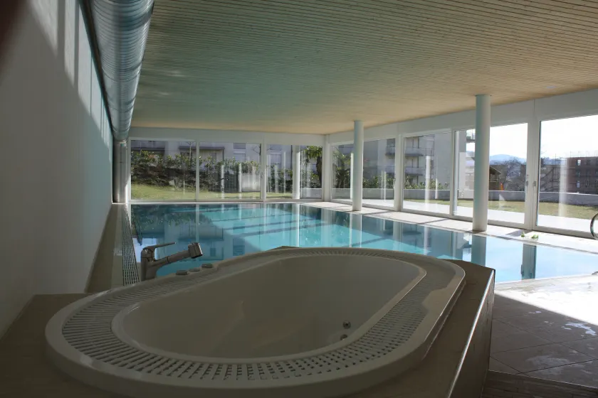 Indoor Swimming Pool, Sauna, Fitness, Private Gardens, Spacious Modern Apartment - Image 1
