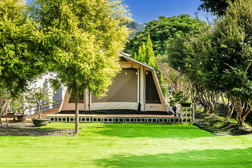 L.M.S B&B GLAMPING - Image 1